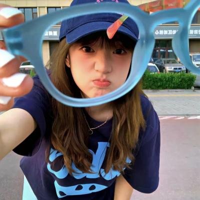 浪迹女孩